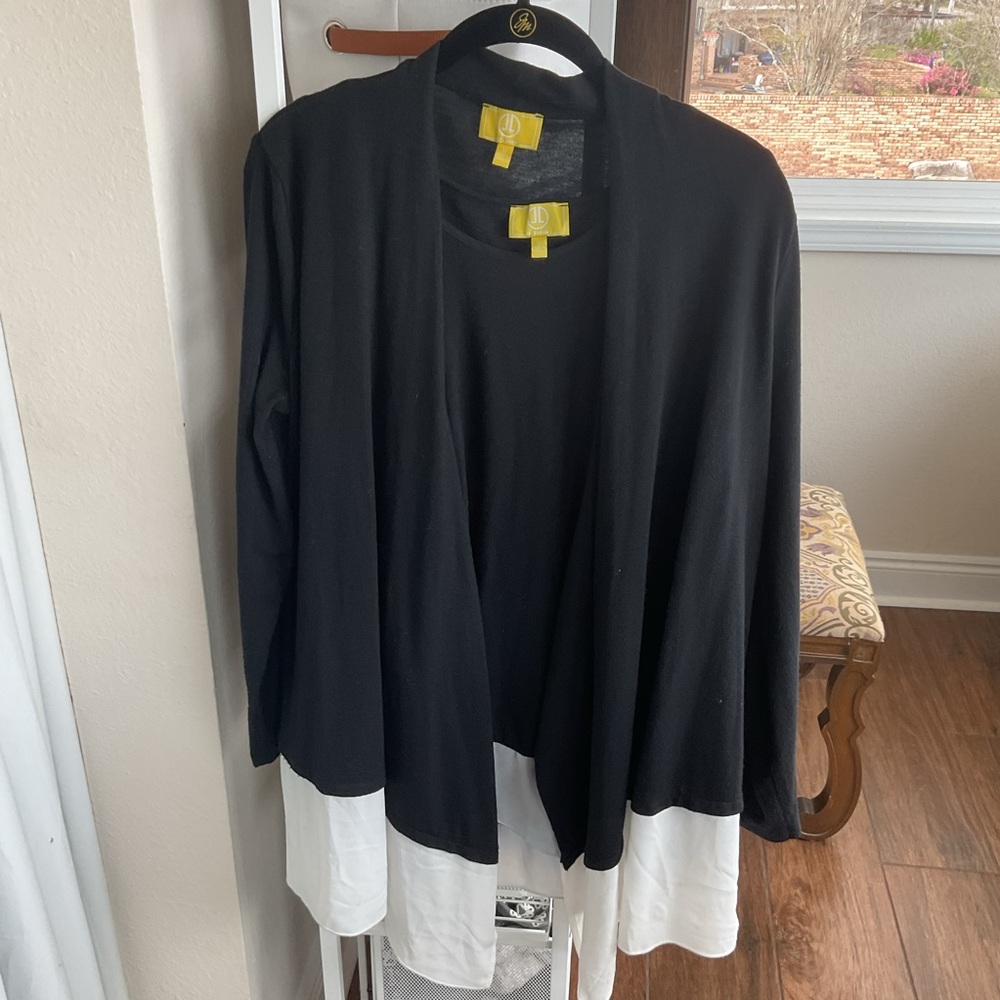 Liz Lange Black Cardigan set with White Trim